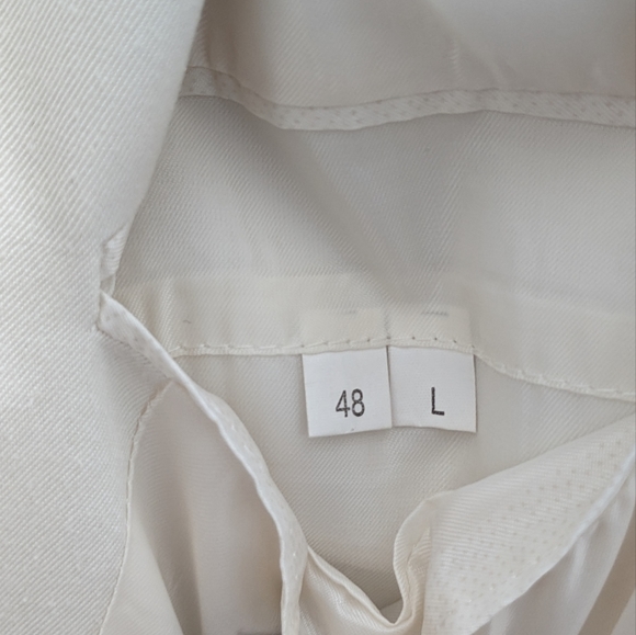 Men's Cream suit, size 48L - Picture 2 of 7